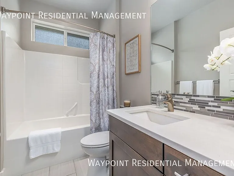 478 W Oak View Dr — Photo 37