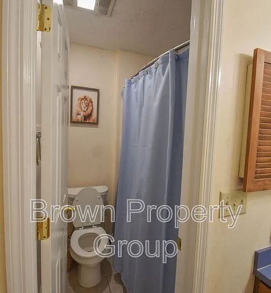 1651 Greenock Ave — Photo 18