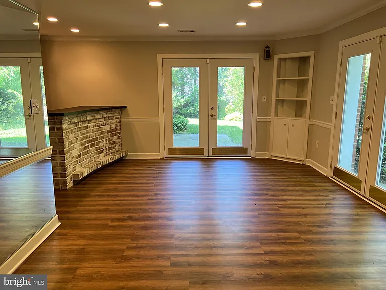 10220 Cedar Pond Dr — Photo 59