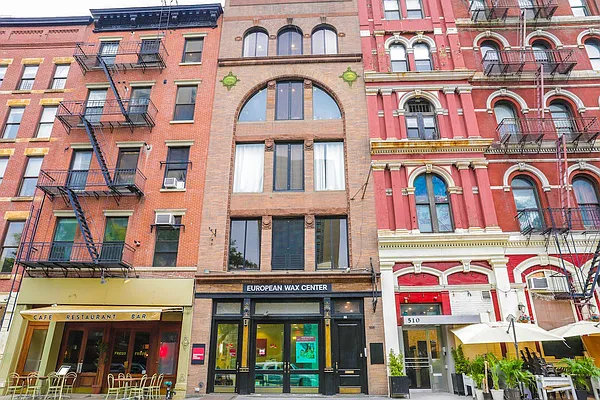 Rented by Compass | media 7