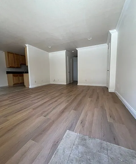 390 N 1st St N #9 — Photo 10