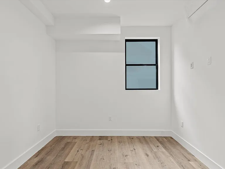 1161 Browning Blvd #3/4 — Photo 2