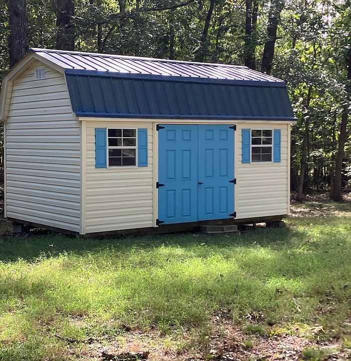 2nd image of 668 John Black Rd