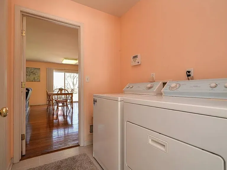 4079 Crystal Creek Dr — Photo 11