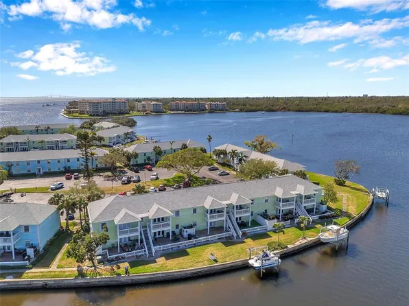 5152 Salmon Dr SE APT C, Saint Petersburg, FL 33705