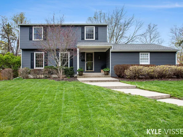 2411 Okemos Dr SE, Grand Rapids, MI 49506