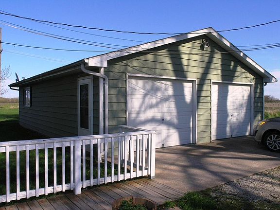 Large Detached Garage