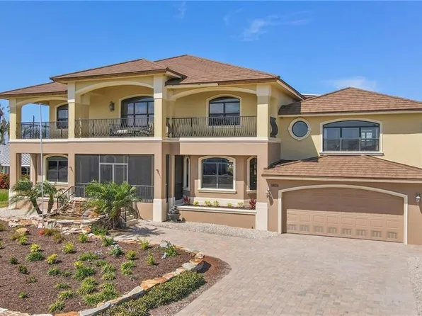 3806 San Carlos DR, ST. JAMES CITY, FL 33956