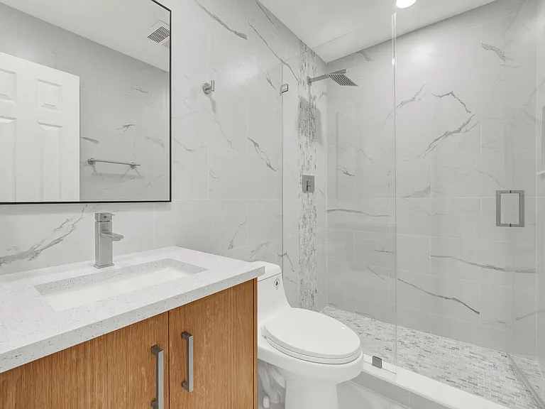23392 Country Club Dr E — Photo 15