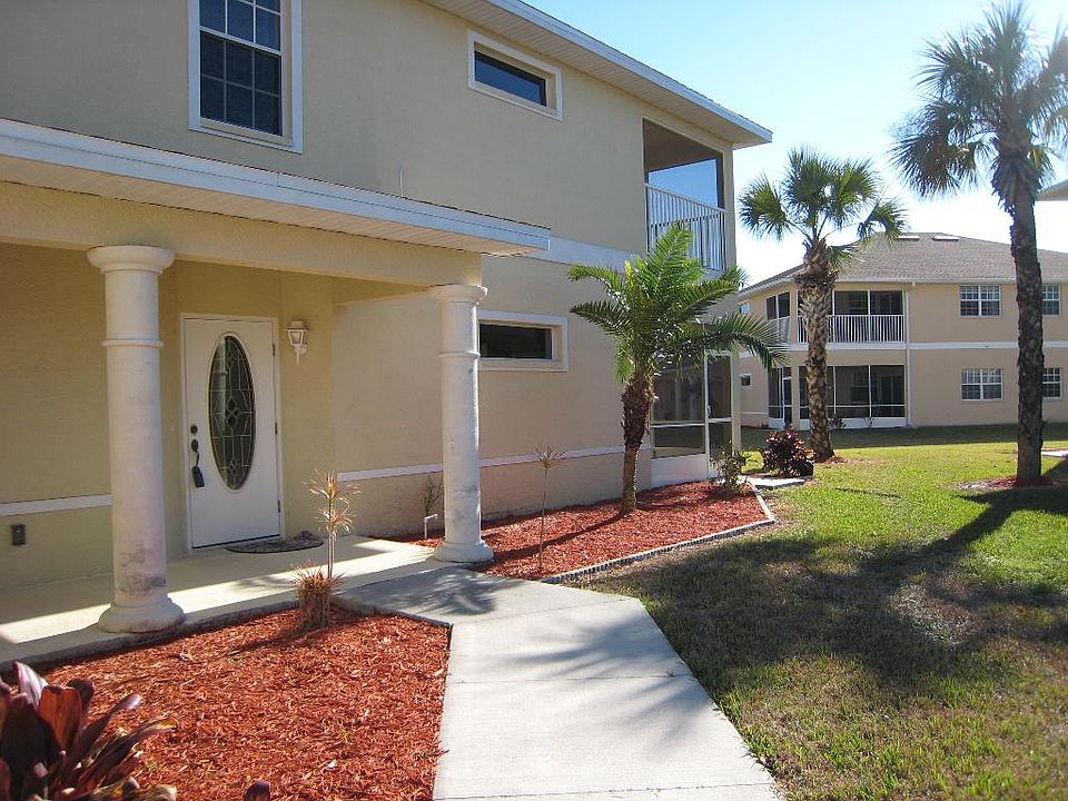 2nd image of 20050 Petrucka Cir N #D