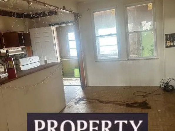 2828 Waterview Ave, Baltimore, MD 21230