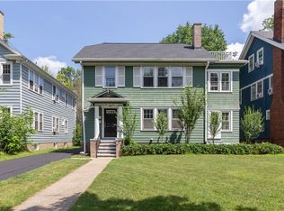 2949 E Derbyshire Rd, Cleveland Heights, OH