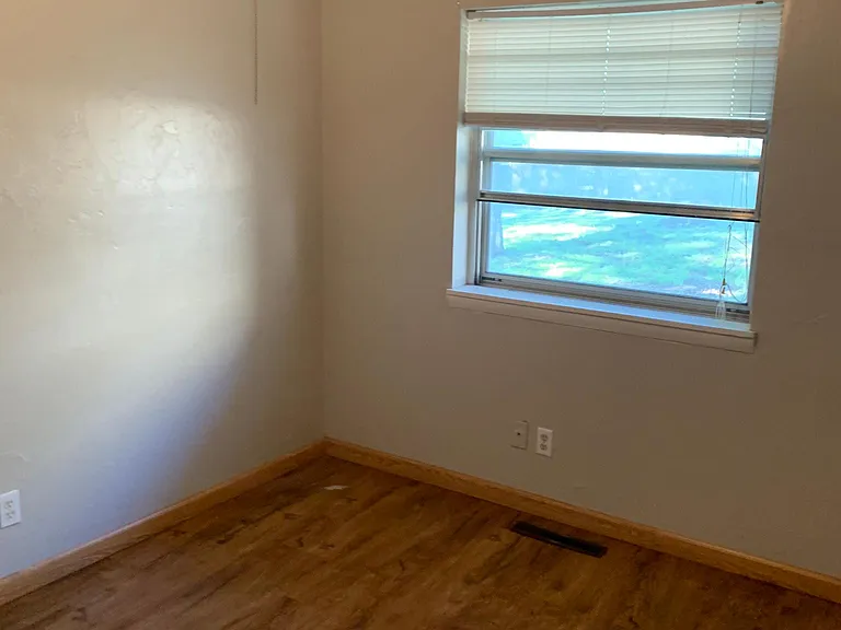 436 Mayfair Way — Photo 5