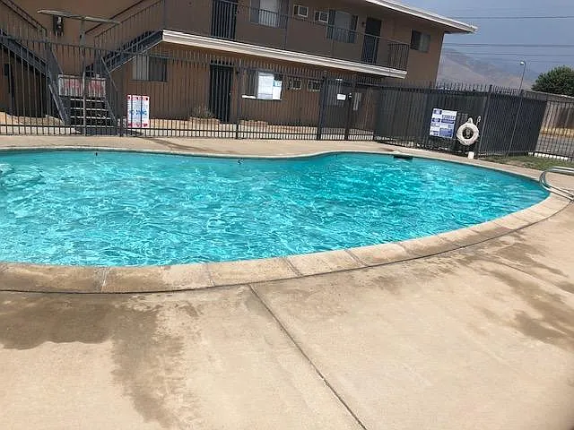 2 bed, $1,700 — Photo 2
