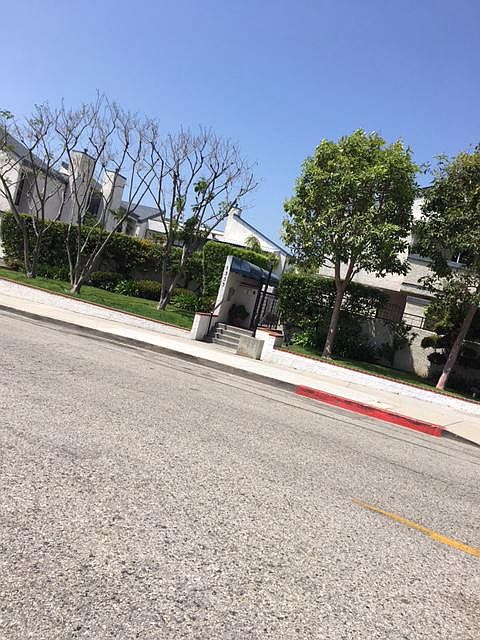2nd image of 1333 Valley View Rd APT 19