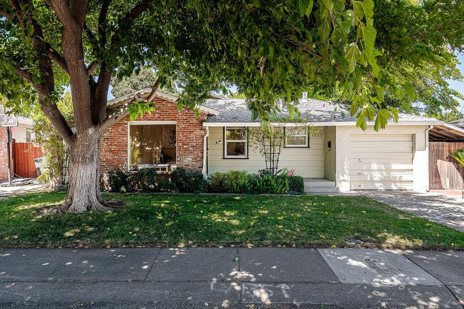 1453 Oregon Dr, Sacramento, CA 95822 | Zillow