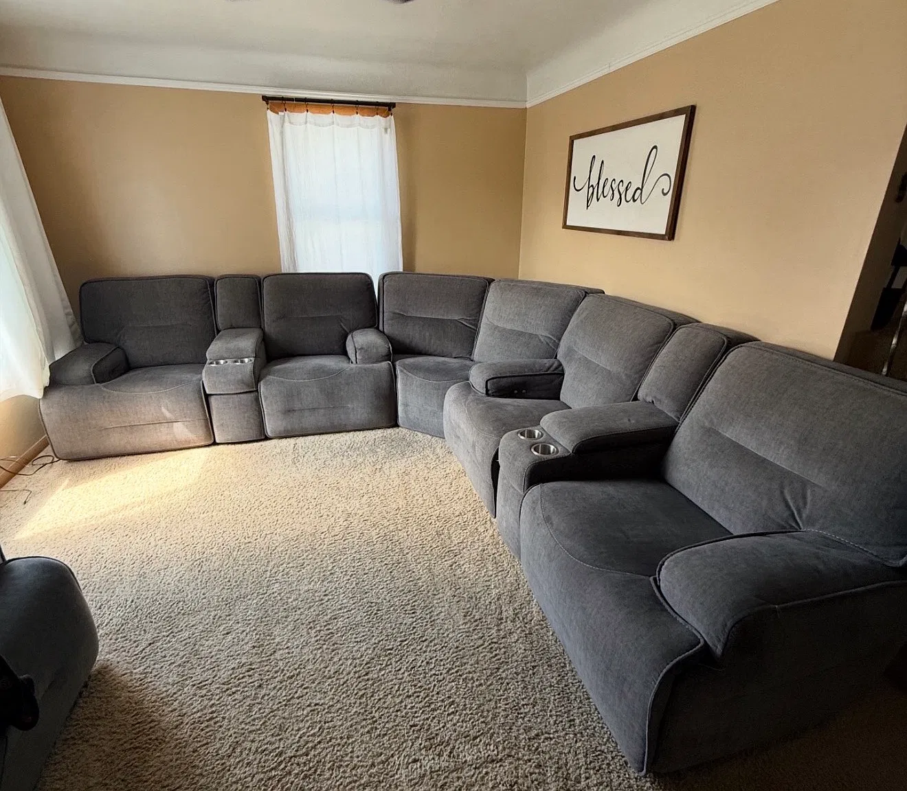 3 bed, 1840 sqft, $2,000 — Photo 3