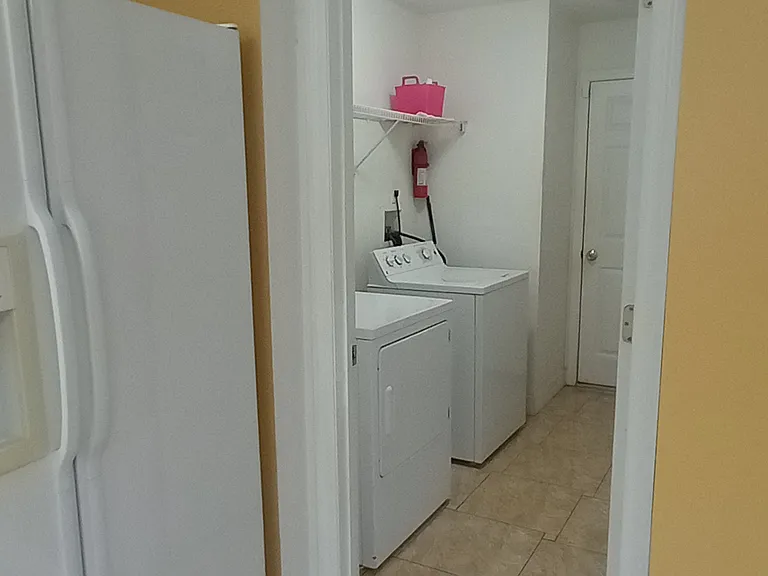 1847 Nesting Ln — Photo 14