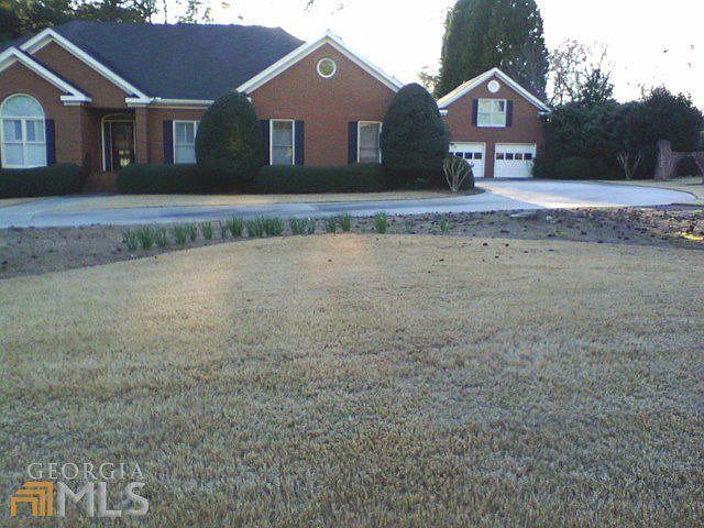 1st image of 1105 Thorn Apple Ct SE