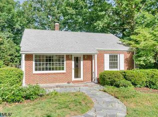 143 W Park Dr, Charlottesville, VA 22901