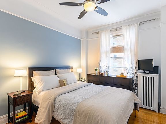 5th image of 306 W 100th St APT 56