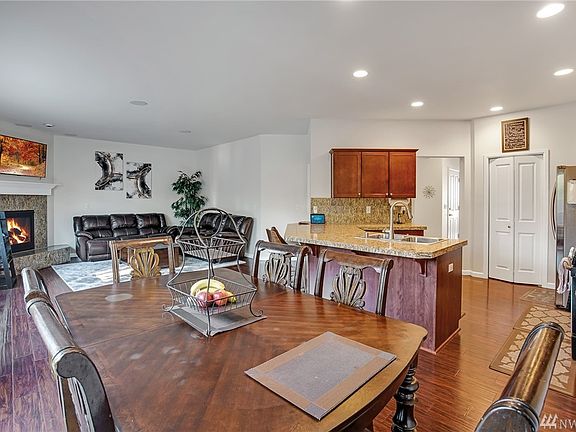 This space is truly the heart of the home.