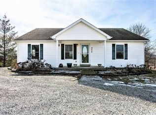 468 Hilltop Rd, New Haven, KY 40051