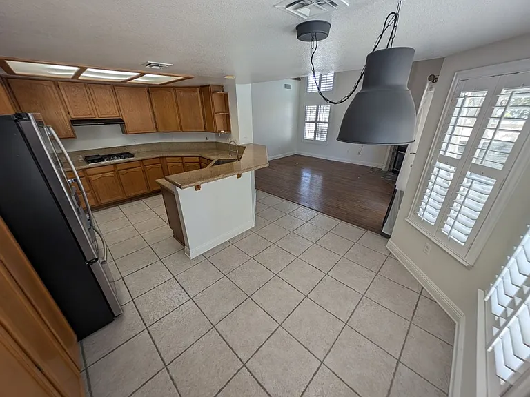 8432 Airmont Ct — Photo 6