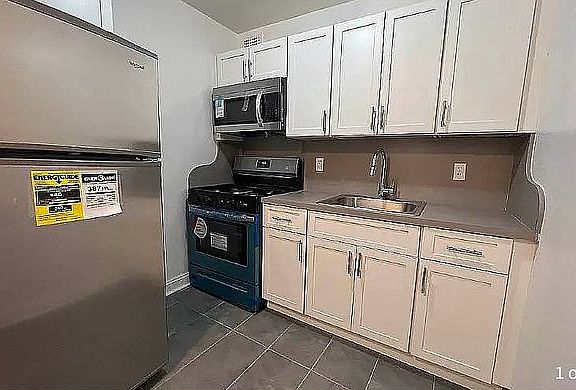 2nd image of 142-20 41st Ave #4