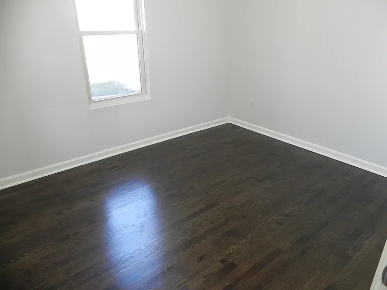 10 Hawkins Ave — Photo 8