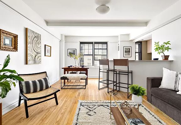 2nd image of 200 E 16th St APT 8K