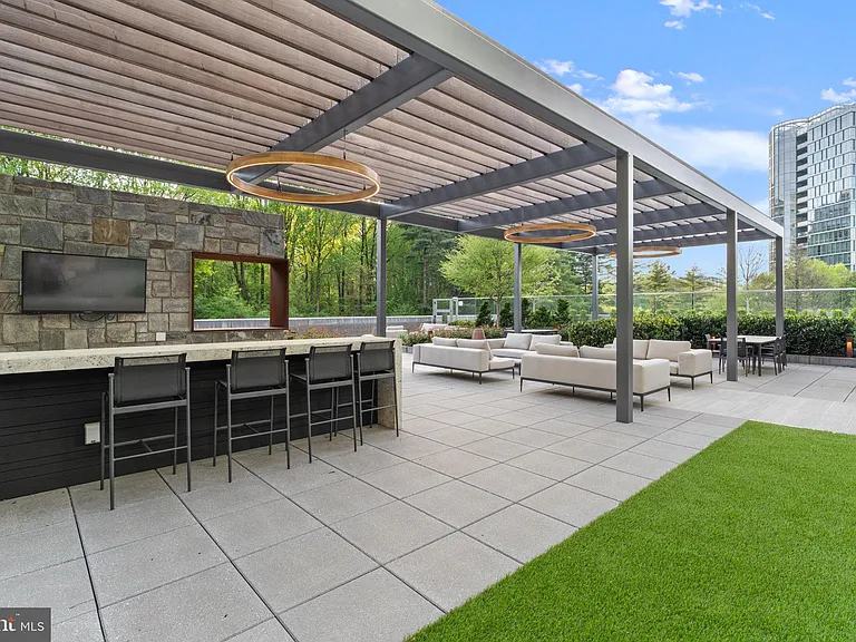 7887 Jones Branch Dr #1503 — Photo 37