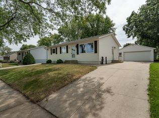 954 18th St SE, Rochester, MN 55904