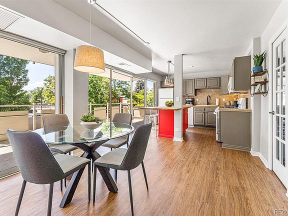 4th image of 800 Washington Street #309