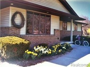 1123 Ranfield Ln, Flint, MI 48532