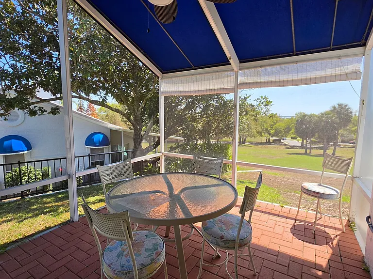 6048 Topsail Rd — Photo 11