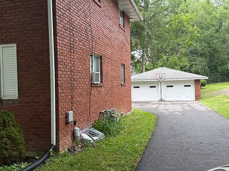 2603 Smith Dr — Photo 20