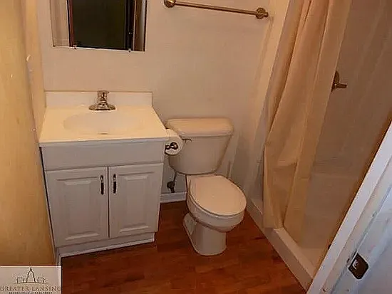 1227 Lilac Ave — Photo 4
