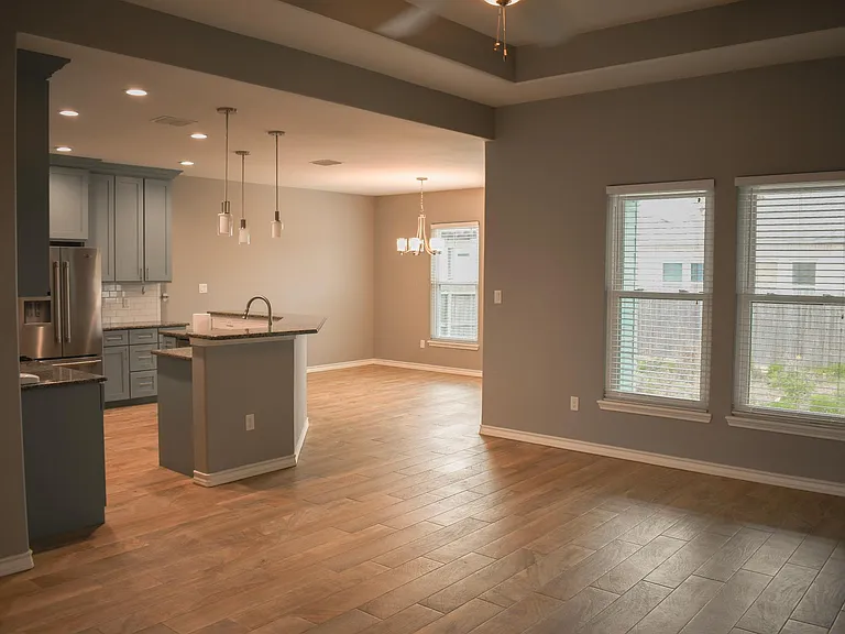 15845 Grenadine Dr — Photo 24