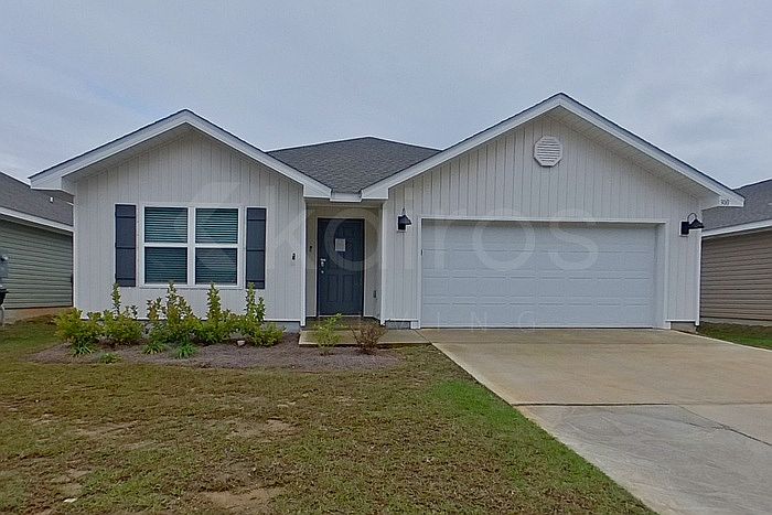 1st image of 300 Monarch Ln