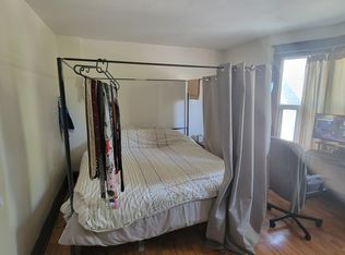 39 Sandford Ave, Toronto, ON M4L2E6