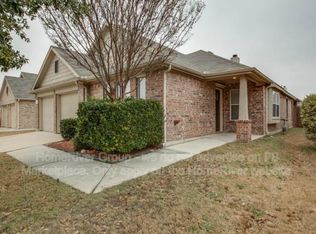 12116 Angel Food Ln, Fort Worth, TX 76244