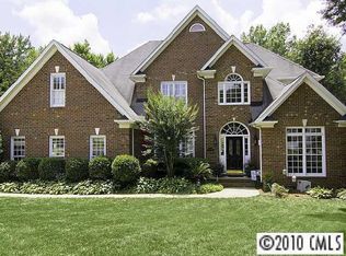 13109 Chasewater Dr, Charlotte, NC 28277