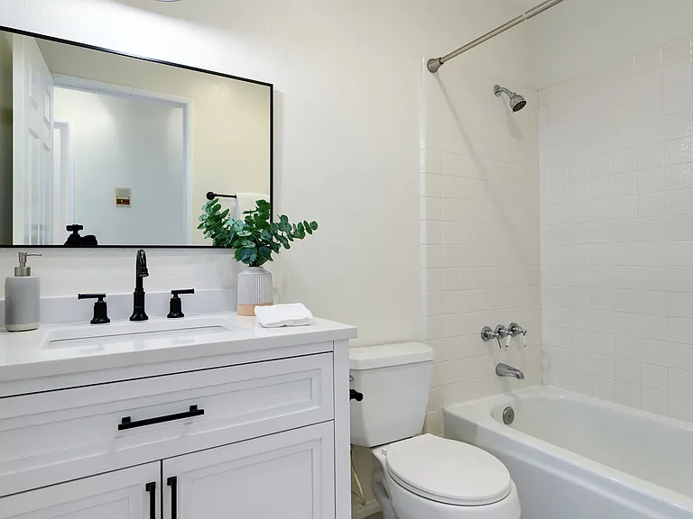 4345 Willow Glen St — Photo 11