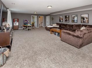 722 Baldwin St, Maxwell, IA 50161