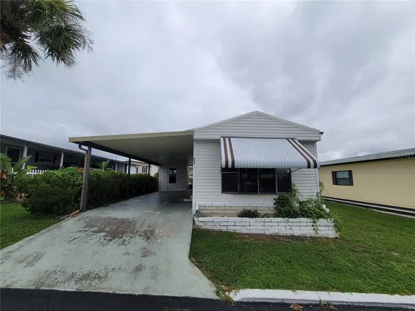 7128 El Torro St, Zephyrhills, FL 33541