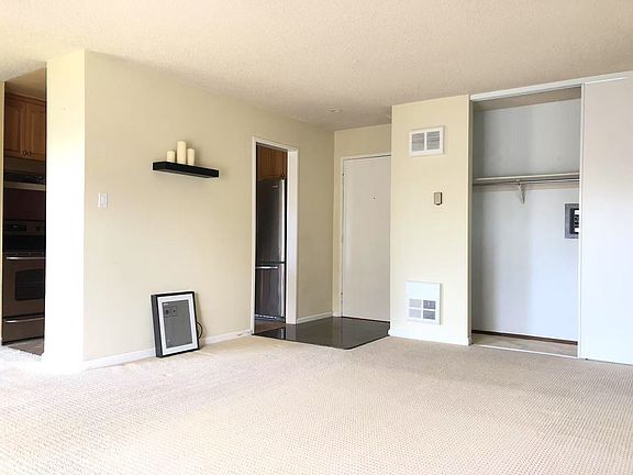 2nd image of 803 N Humboldt St APT 406