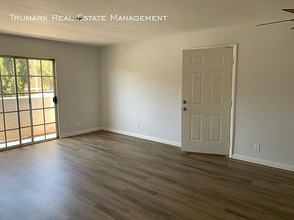 4th image of 306 N Howard St #6