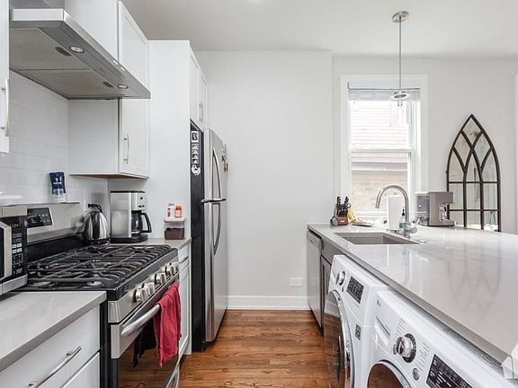 2nd image of 2045 N Wolcott Ave