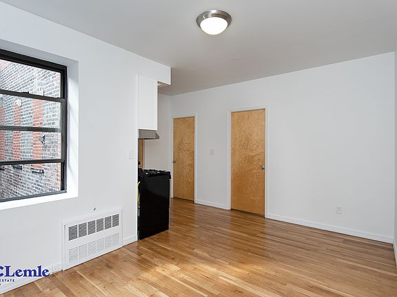 4th image of 450-452 E 81st St #6G